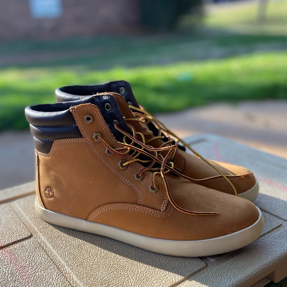 Womens. Timberline Tan Ankle Boot. Ortholite.
